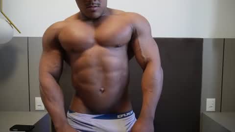 Snapshot of henrimusclee chatting on 25, 6, 2026 Henri online show from 25, 6, 2026