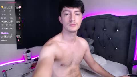 Snapshot of henry_diaz chatting on 29, 11, 2025 Henry online show from 29, 11, 2025