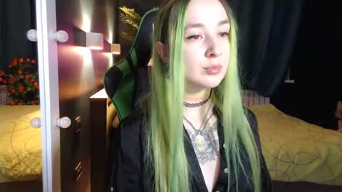 Hentaishiing online show from 31, 1, 2025