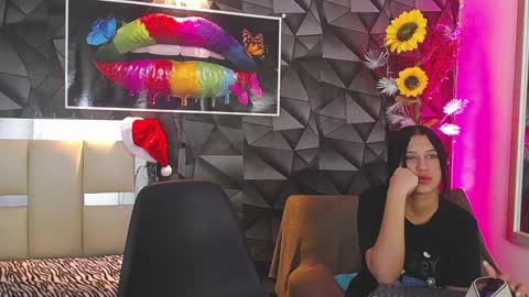 HERA online show from 13, 12, 2024