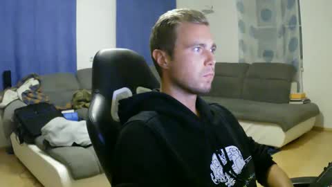 John Pearl online show from 9, 9, 2025