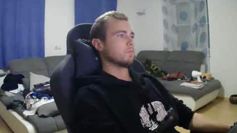 John Pearl online show from 11, 11, 2025