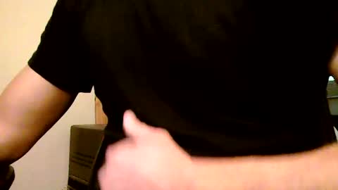 Snapshot of heretost chatting on 20, 11, 2025 mr D online show from 20, 11, 2025