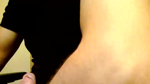 Snapshot of heretost chatting on 28, 11, 2025 mr D online show from 28, 11, 2025