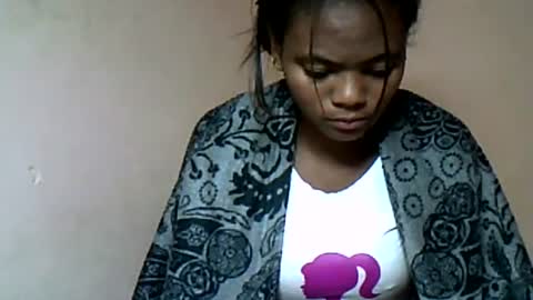 Snapshot of herisse01 chatting on 23, 6, 2026 herisse01 online show from 23, 6, 2026