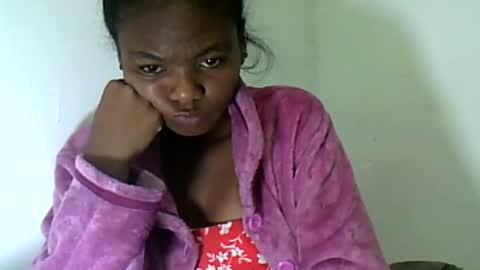 Snapshot of herisse01 chatting on 13, 7, 2026 herisse01 online show from 13, 7, 2026