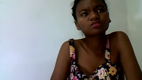 Snapshot of herisse01 chatting on 27, 7, 2026 herisse01 online show from 27, 7, 2026