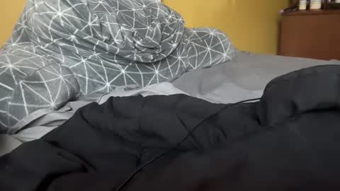 Snapshot of herkimer95 chatting on 2, 1, 2025 herkimer95 online show from 2, 1, 2025