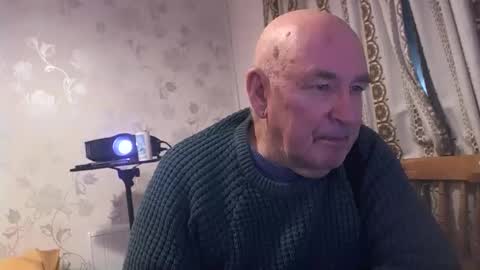 mature online show from 24, 11, 2025