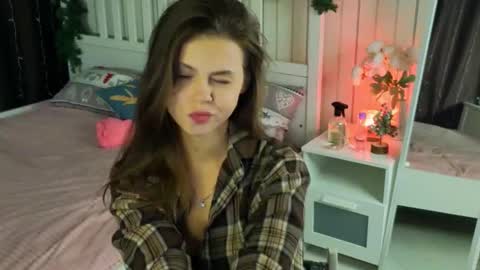 Snapshot of herminasouth chatting on 1, 3, 2026 Nicole online show from 1, 3, 2026