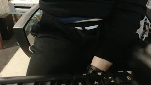 hero0111 online show from 11, 12, 2024