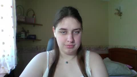 hess_luna_ online show from 20, 5, 2026