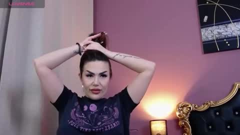 Hessy online show from 17, 2, 2025