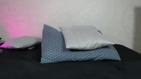 Hesssa Prime time  The broadcasts start at 3am and 3 pm London time  online show from 21, 11, 2025