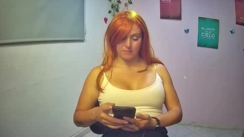 Hestesiaxx online show from 27, 11, 2025