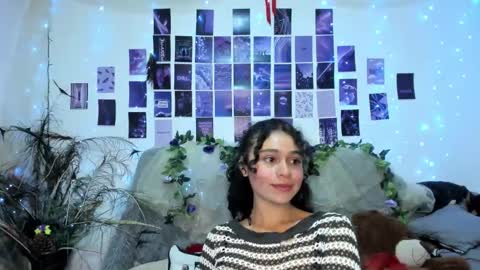 Snapshot of hesttia_ chatting on 10, 1, 2026 hesttia_ online show from 10, 1, 2026