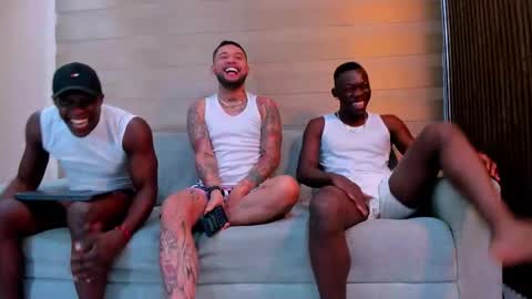 heteros men online show from 24, 10, 2025