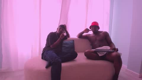 heteros men online show from 13, 1, 2026