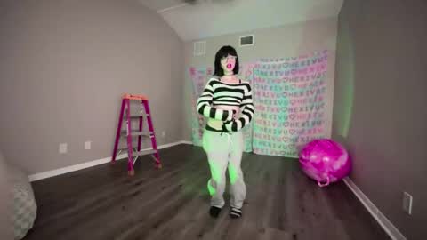 salem online show from 17, 1, 2025