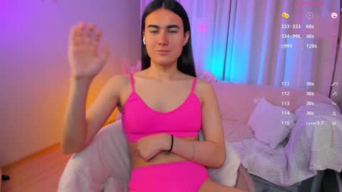 Snapshot of heyalena chatting on 18, 9, 2025 heyalena online show from 18, 9, 2025