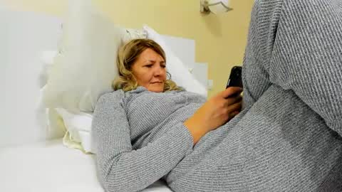 Snapshot of heyheygrey chatting on 14, 2, 2025 Heyheygrey online show from 14, 2, 2025