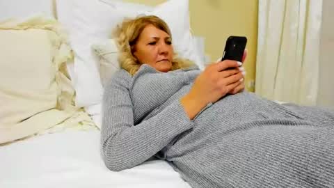 Snapshot of heyheygrey chatting on 19, 2, 2025 Heyheygrey online show from 19, 2, 2025