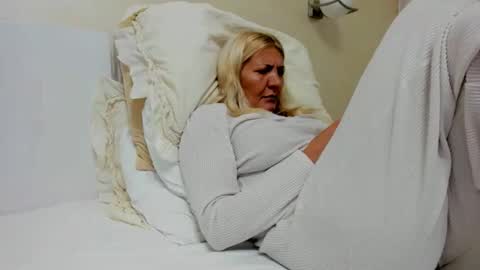 Snapshot of heyheygrey chatting on 6, 10, 2025 Heyheygrey online show from 6, 10, 2025