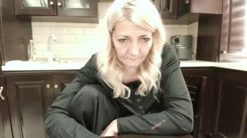 Snapshot of heyheygrey chatting on 16, 10, 2025 Heyheygrey online show from 16, 10, 2025