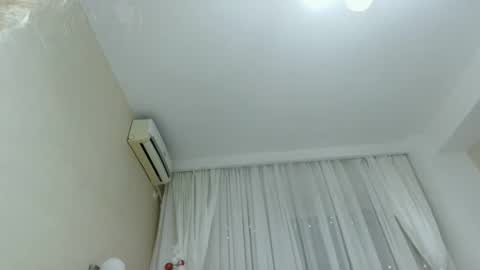 Snapshot of heyheygrey chatting on 17, 12, 2025 Heyheygrey online show from 17, 12, 2025