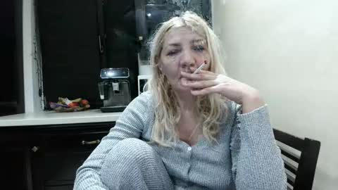 Snapshot of heyheygrey chatting on 6, 1, 2026 Heyheygrey online show from 6, 1, 2026