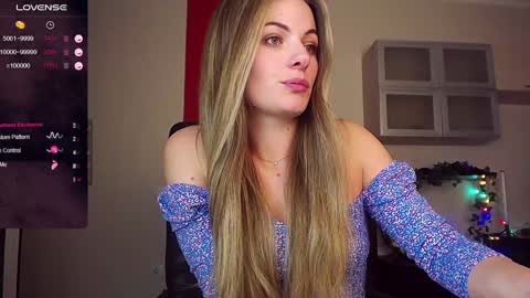 Lina online show from 10, 1, 2025