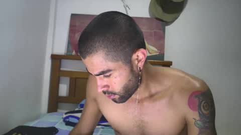 hideonbush online show from 22, 9, 2025