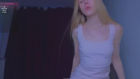 Chloe online show from 22, 10, 2025