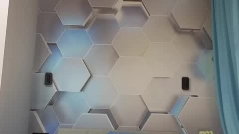 HIHIKA online show from 15, 4, 2026