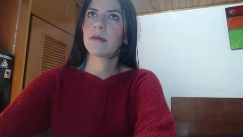 hilaril18 online show from 9, 2, 2025