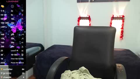 H I L A R Y online show from 8, 3, 2025