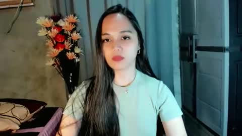 hilarymolly online show from 11, 2, 2026