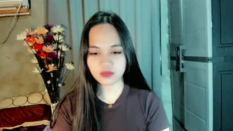 hilarymolly online show from 25, 3, 2026