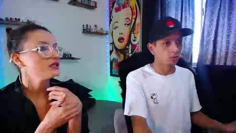 Snapshot of hill_and_jack chatting on 15, 1, 2025 Hill and Jack online show from 15, 1, 2025