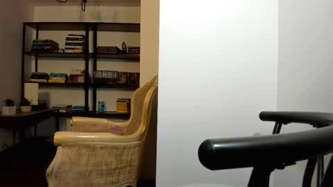 Hillary online show from 12, 9, 2025