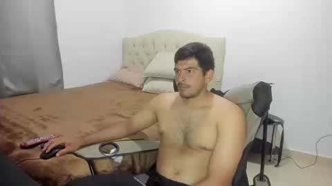 Snapshot of himoreno97 chatting on 13, 3, 2026 Hi moreno online show from 13, 3, 2026