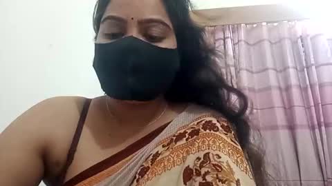 himuhimu22 online show from 18, 10, 2025