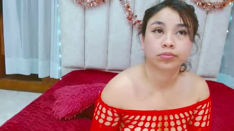 Snapshot of hinataleecs chatting on 24, 12, 2024 hinata lee online show from 24, 12, 2024