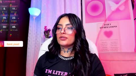 Snapshot of hinataweed01 chatting on 20, 12, 2024 Karol Independent Model online show from 20, 12, 2024