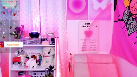 Snapshot of hinataweed01 chatting on 21, 1, 2025 Karol Independent Model online show from 21, 1, 2025