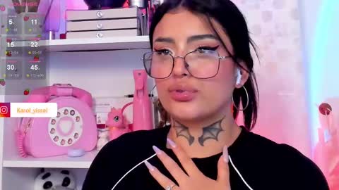 Snapshot of hinataweed01 chatting on 26, 2, 2025 Karol Independent Model online show from 26, 2, 2025