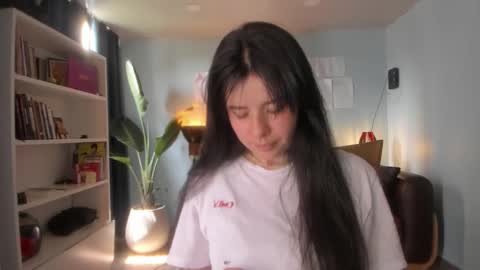 Snapshot of hinnata69 chatting on 27, 10, 2025 Hinnata online show from 27, 10, 2025