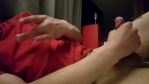 Snapshot of hinzij95 chatting on 19, 3, 2026 hinzij95 online show from 19, 3, 2026