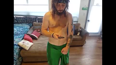 Snapshot of hippiejagain chatting on 25, 11, 2025 hippiejagain online show from 25, 11, 2025