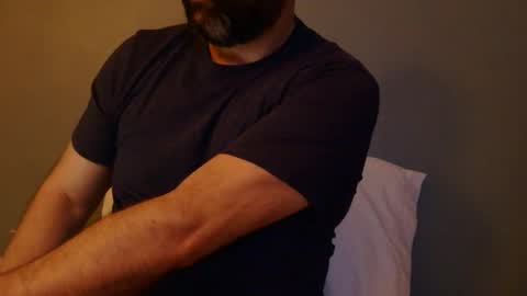 hippopotamus7 online show from 17, 4, 2026